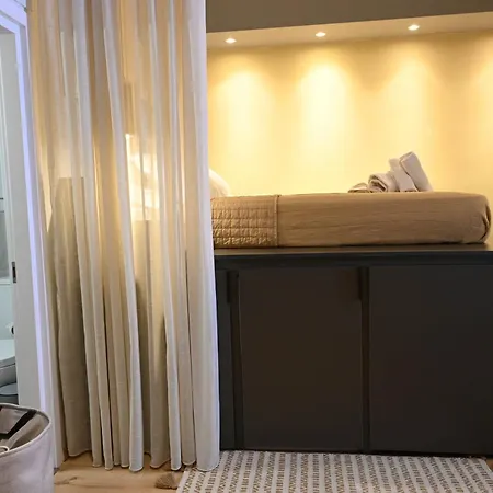 Elegant 42sqm In Lycabettus